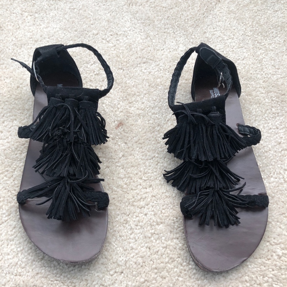 Black Fringe Flata